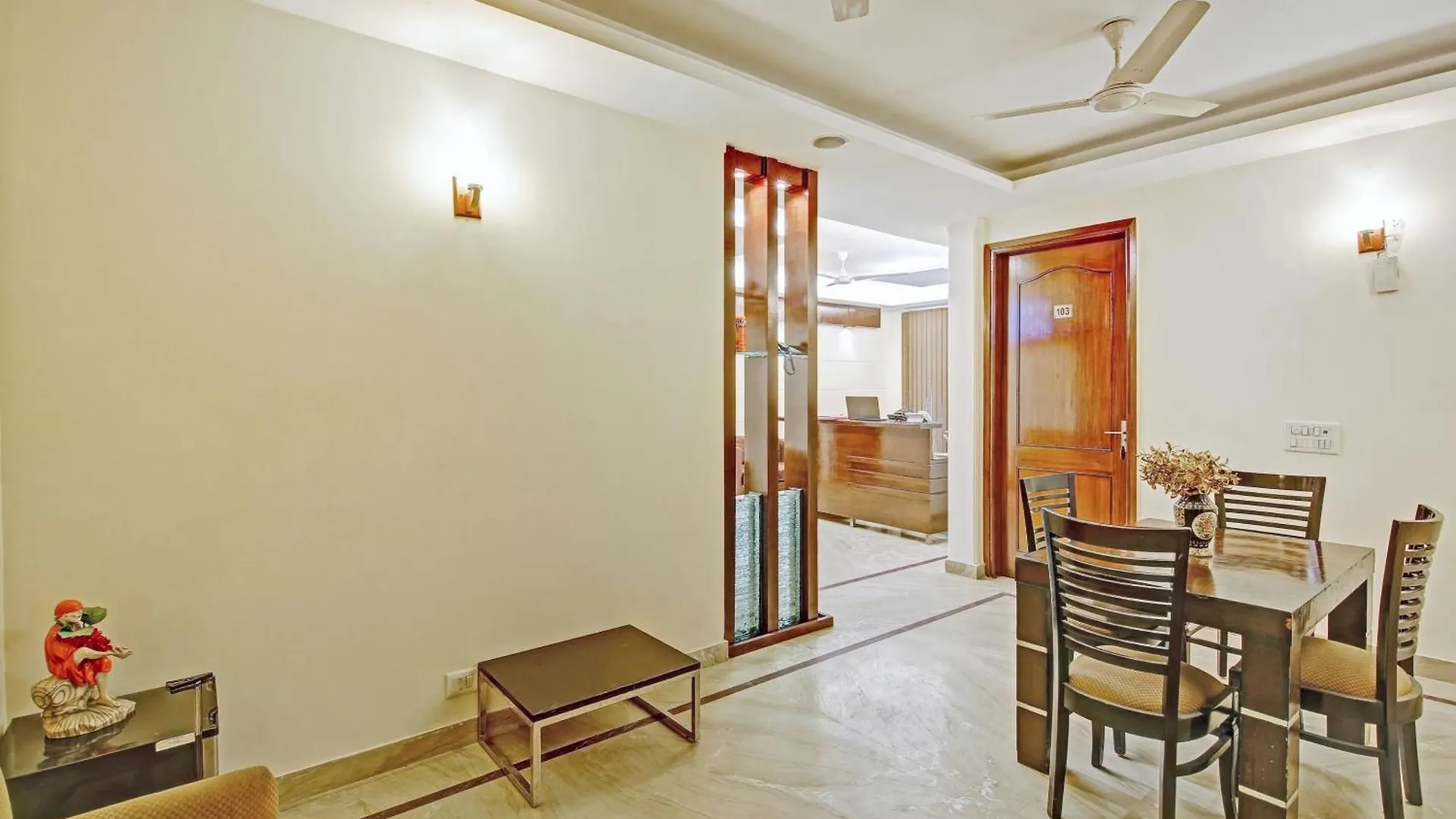 **** Hotel Collection O Imperial Oak Near Leisure Valley Park Gurgaon India